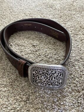 Ariat Women’s Blingy Western Leather Belt Silver Buckle Rhinestones Filigree szL